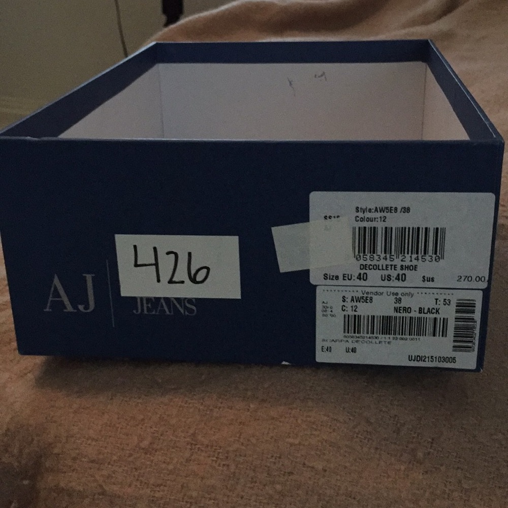 Shoes - Picture 3 of 5